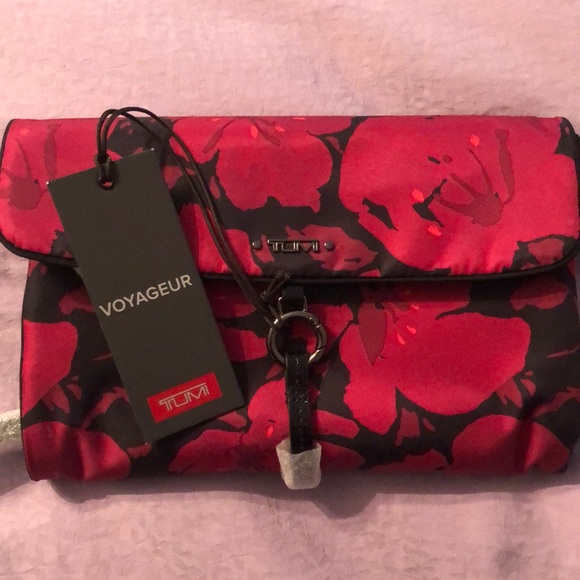 Tumi Handbags - TUMI Enis Jewelry Travel Roll